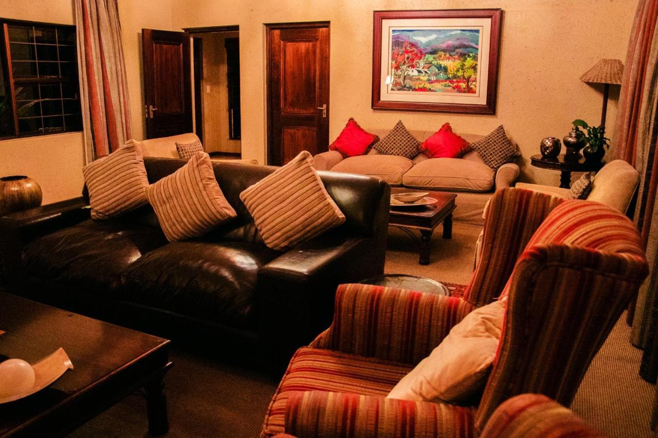 Lourie Lodge Сандтон Екстер'єр фото
