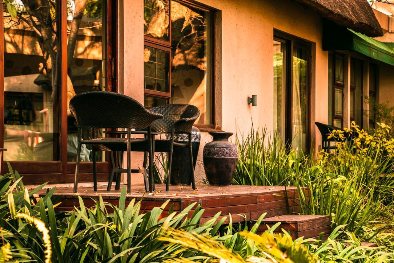 Lourie Lodge Сандтон Екстер'єр фото